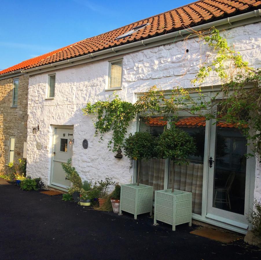 The Barn Hotell Monk Fryston Exteriör bild
